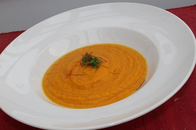 Vegane Kürbissuppe, asiatisch angehaucht von Margrin| Chefkoch
