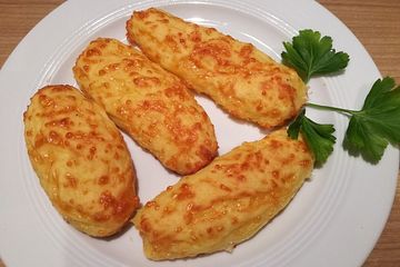 Kartoffel-Käse-Stangen aus Kloßteig oder Knödelteig