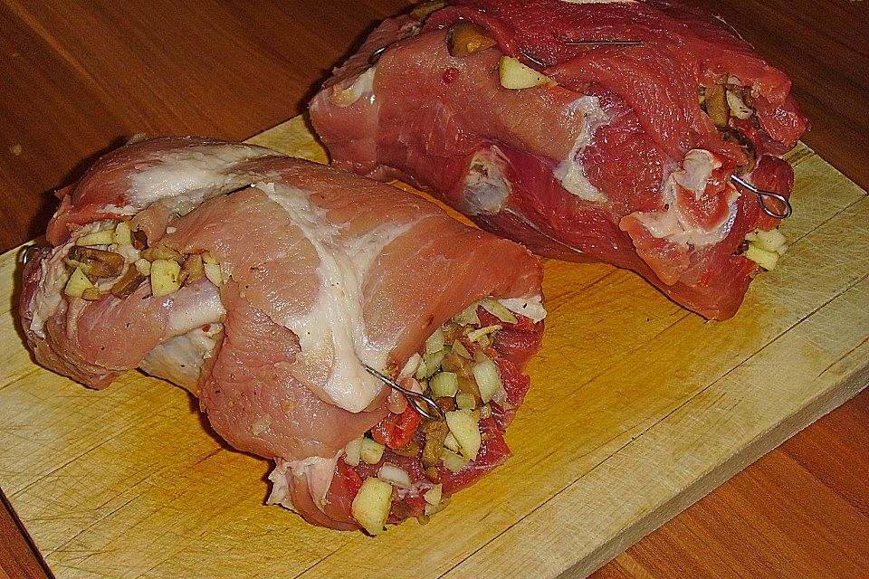 Schweinefilet mit Maroni - Speck - Apfel - Fülle