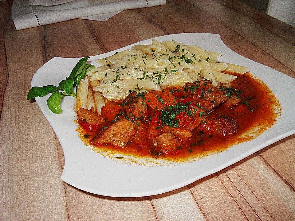 Schweinegulasch von Bezwinger| Chefkoch Schweinegulasch von Bezwinger| Chefkoch