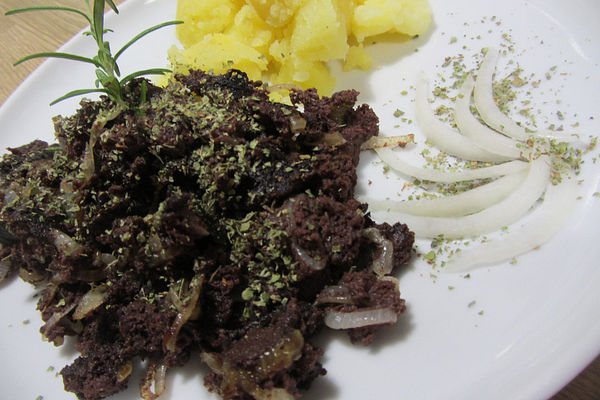 Boudin mit Salzkartoffeln