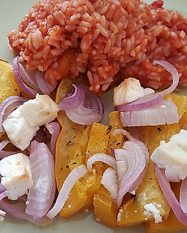 Kürbis-Feta-Mix aus dem Ofen mit Tomatenreis und Kräuterdip
