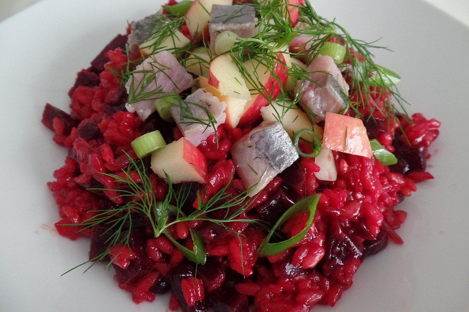 Rote-Bete-Risotto mit Matjeshäckerle