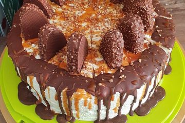 Kinder Maxi King cake