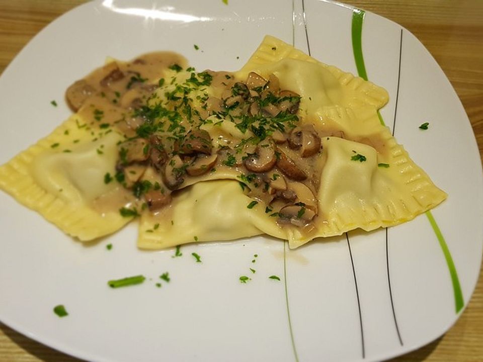 Spinat-Ravioli mit Pilzen von holzwurm_02| Chefkoch