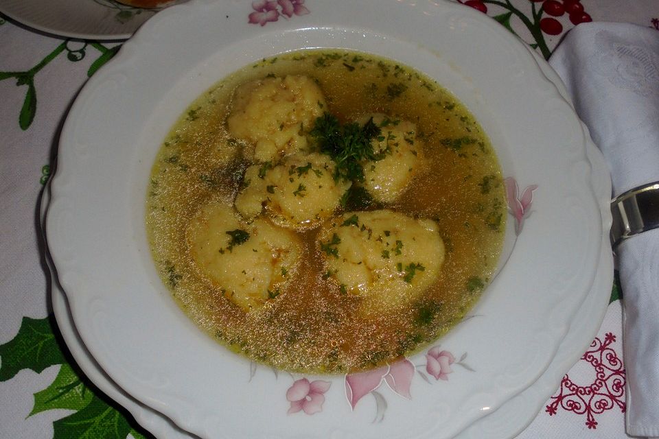 Feurig scharfe Griesnockerlsuppe à la Didi