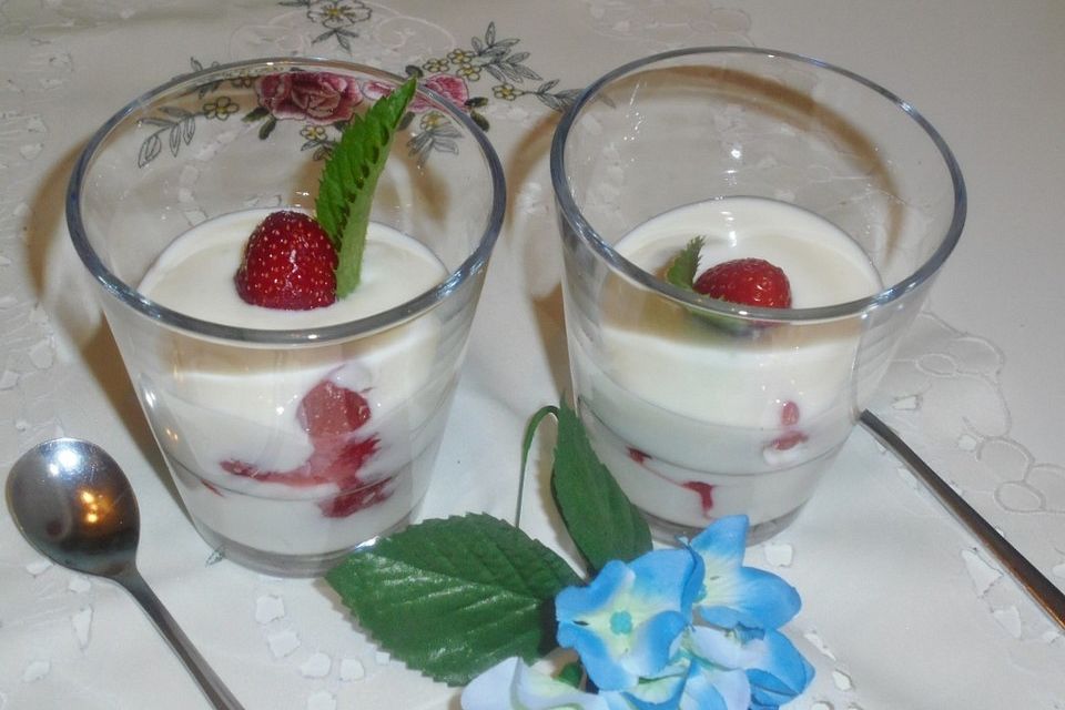 Erdbeer-Joghurt-Dessert