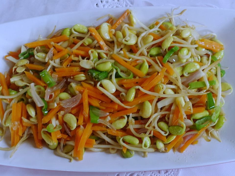 Sojasprossen mit Karotten in Austernsauce von dieter_sedlaczek| Chefkoch