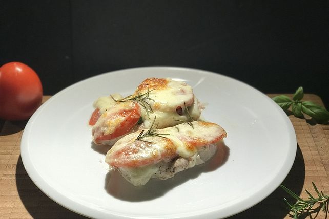 Hähnchenbrust mit Tomate-Mozzarella überbacken von kochmaus54| Chefkoch