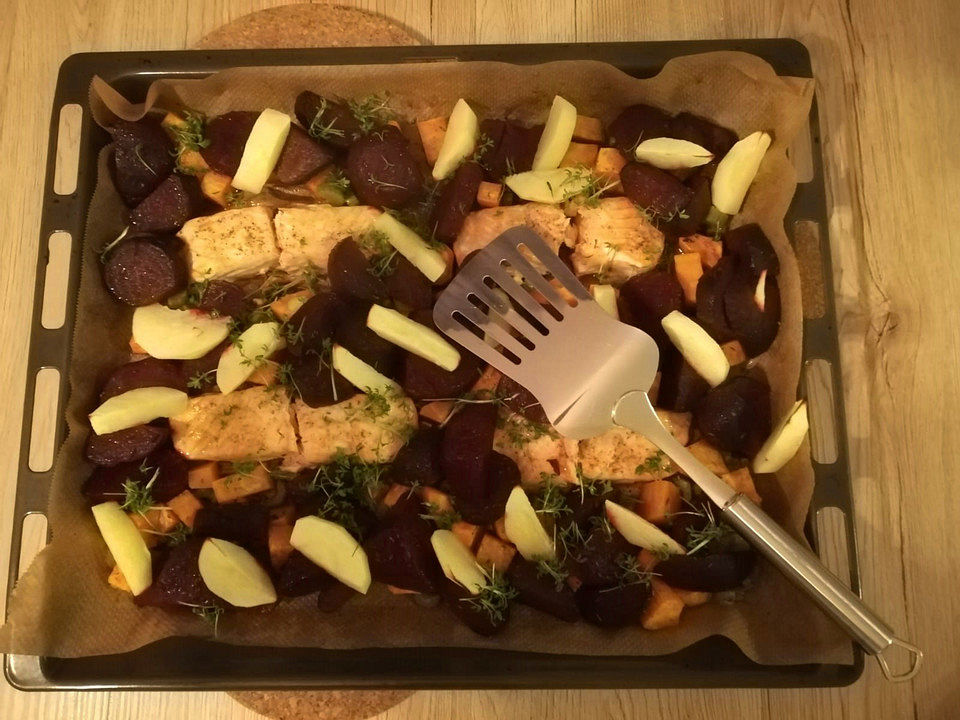 Wintergemüse mit Lachs von Amelia84| Chefkoch Wintergemüse mit Lachs von Amelia84| Chefkoch