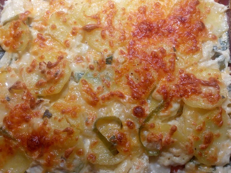 Kartoffel-Zucchini-Auflauf mit Schinken und Feta - Kochen Gut ...