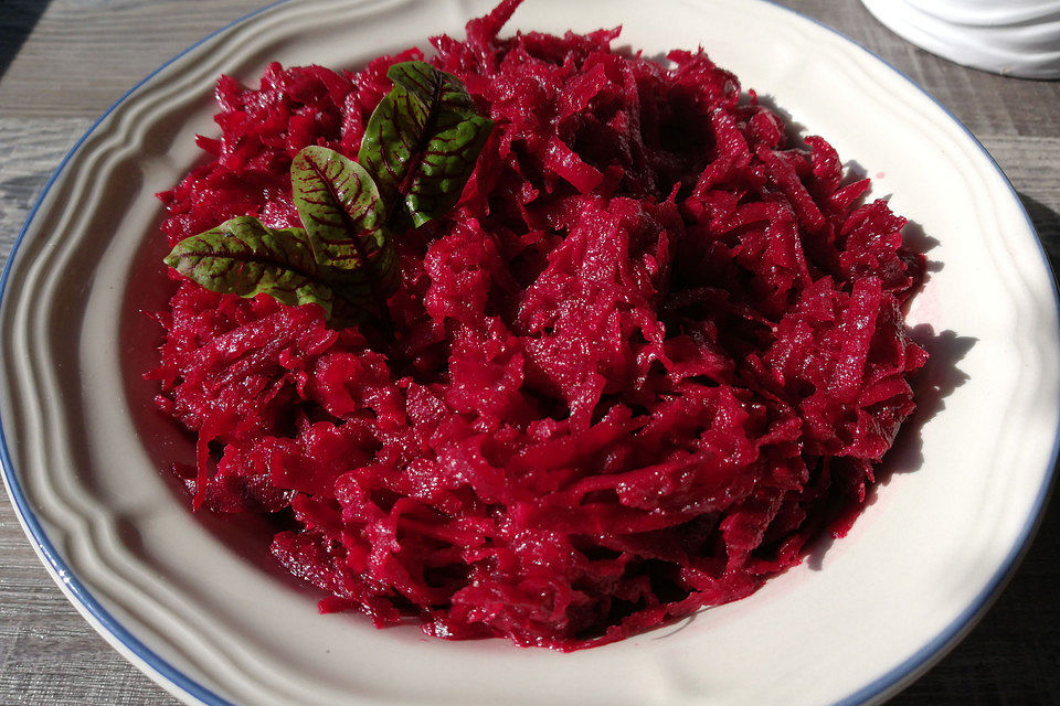 Rohkost Rote Bete-Knoblauch-Salat