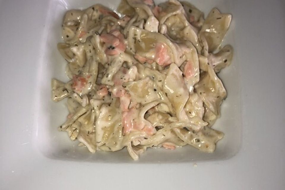 Onepot Spirelli mit Räucherlachs Onepot Spirelli mit Räucherlachs