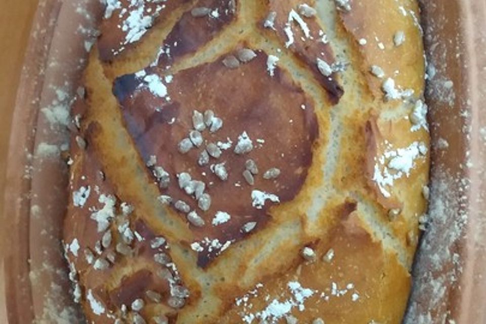 Bauernbrot aus dem Römertopf