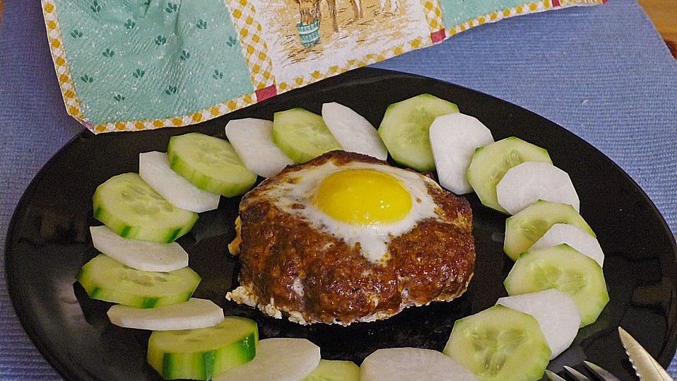 Eier im Hackfleischnest von Sonja