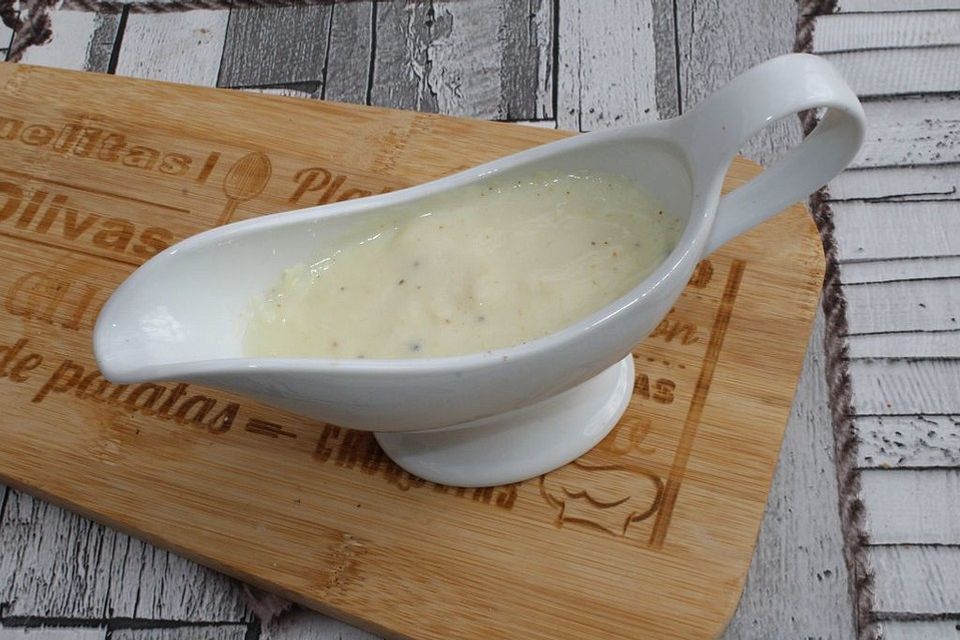 Vanillesauce - schnell & einfach aus Vanillepudding