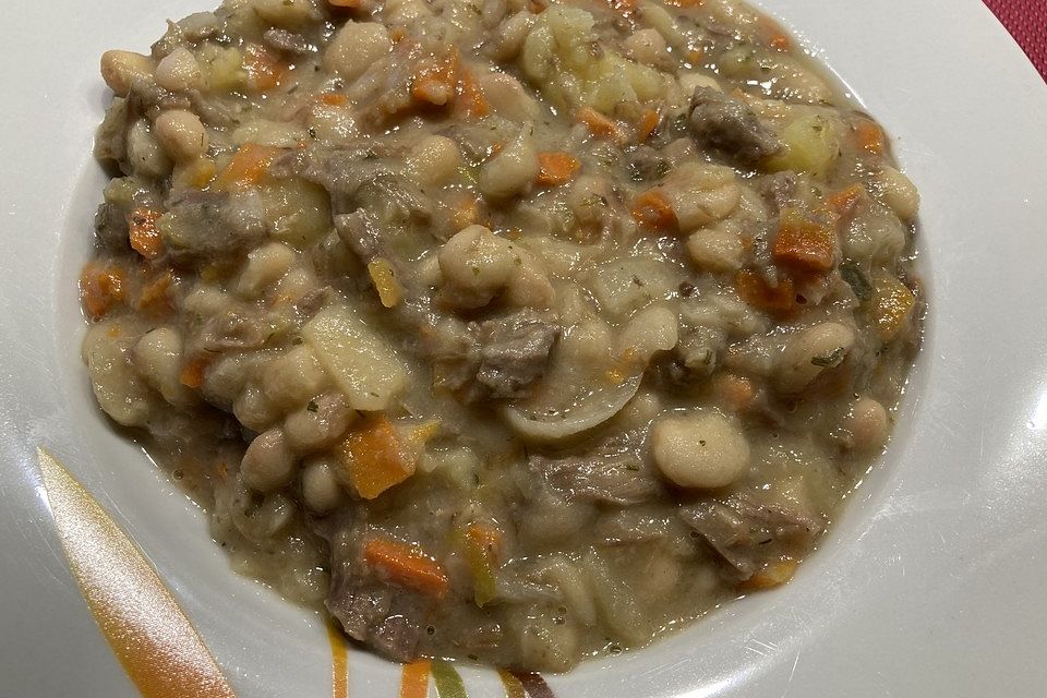 Weiße Bohnensuppe