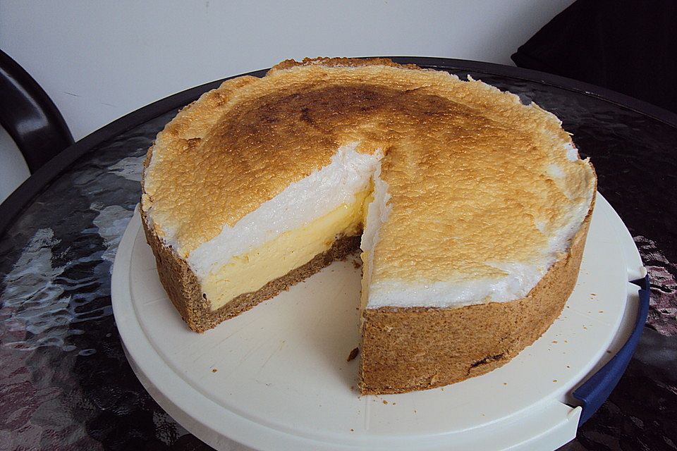 Diät - Quarkkuchen,  mit Eierschneedecke für Springform