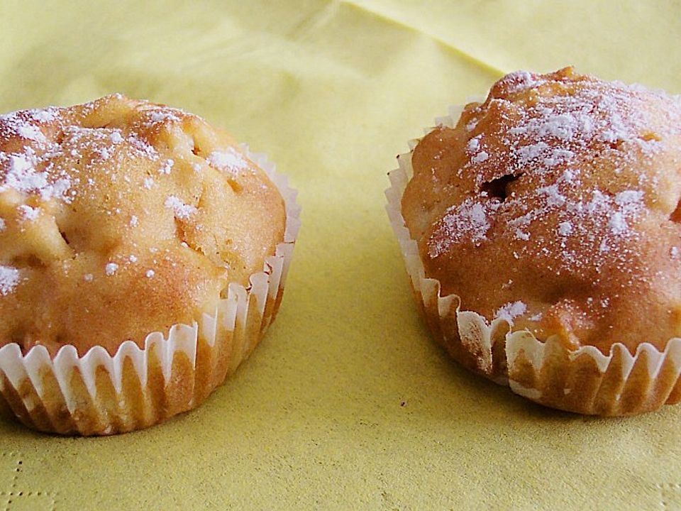 Frische Apfel - Zitronen - Muffins von Bezwinger| Chefkoch