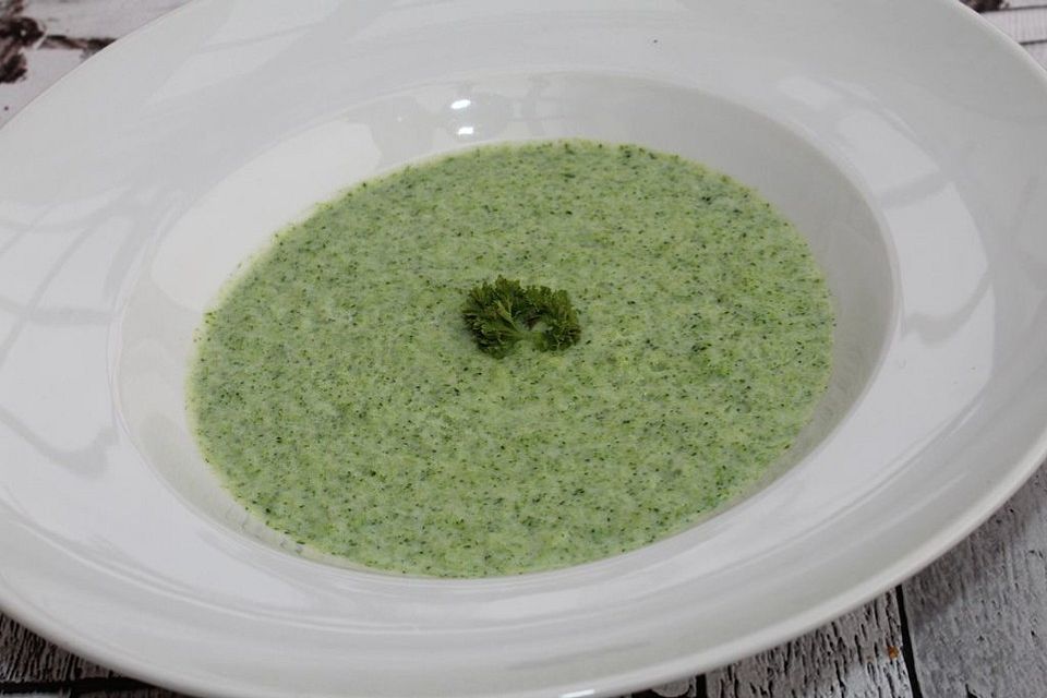 Brokkoli-Cremesuppe