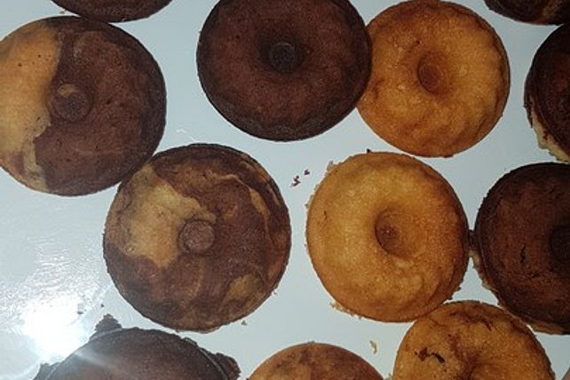 Mini-Gugelhupf aus dem Gugelhupf-Maker von sabridenn| Chefkoch