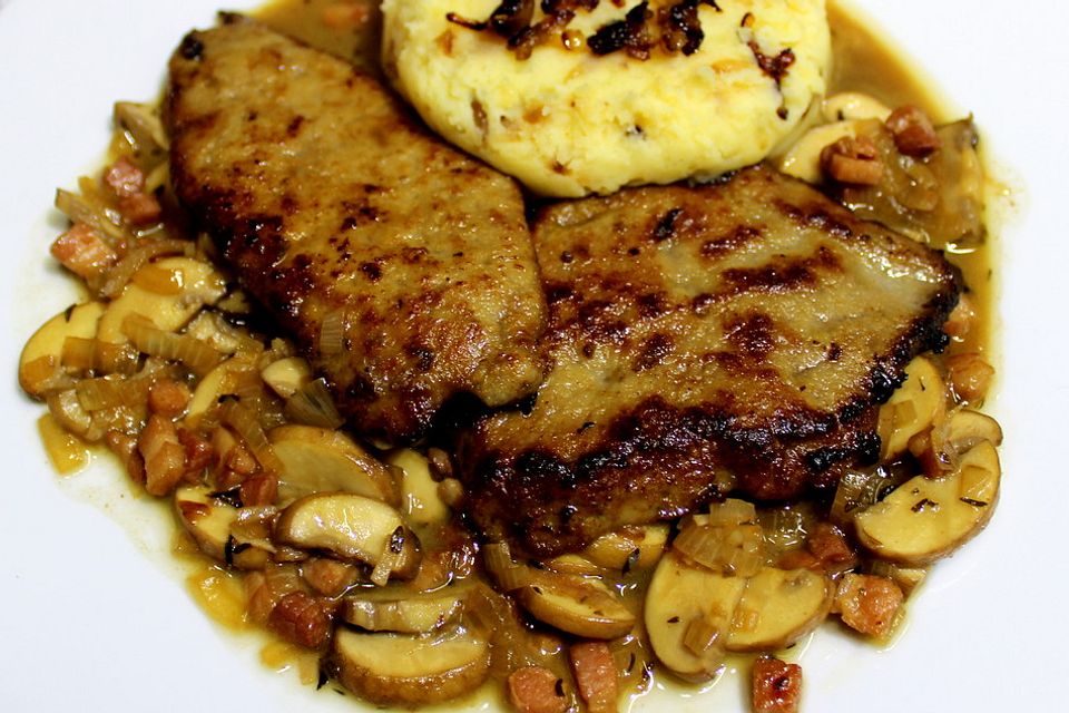 Kalbsleber mit Madeirasauce Kalbsleber mit Madeirasauce