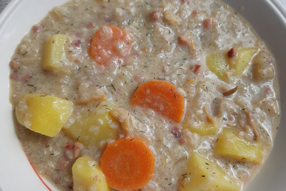 Krupenja - russische Grützsuppe mit Steinpilzen