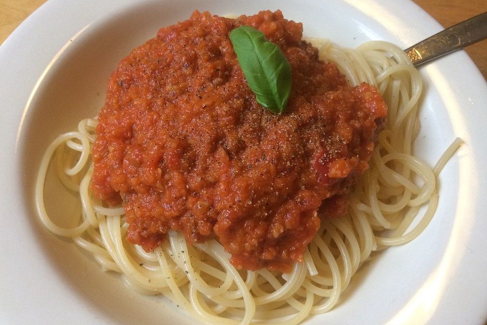 Meine vegane Linsen-Grünkern-Bolognesesauce