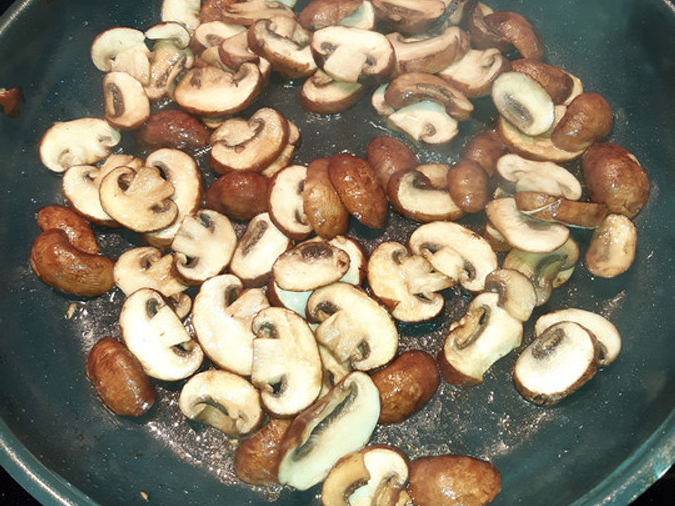 Gebratene Pilze mit Speck und Zwiebeln | Chefkoch