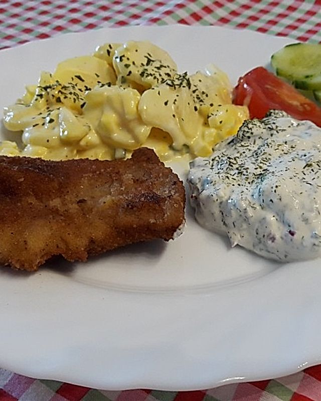 Seelachs-Schnitzel mit Kartoffelsalat à la Gabi