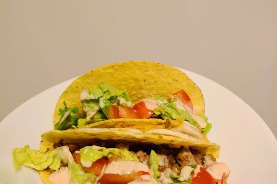 Cheesy Gordita Crunch - Gefüllte Pita-Taco-Schalen