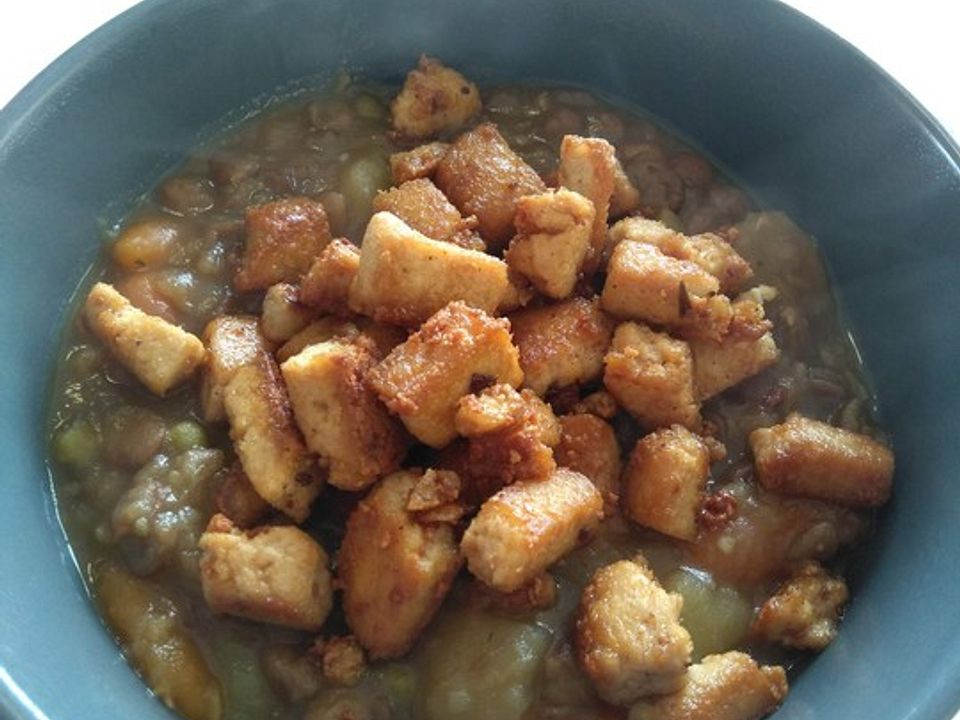 Linseneintopf mit knusprigem Tofu
