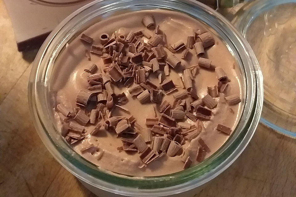 Schoko-Rum-Mousse mit Toblerone