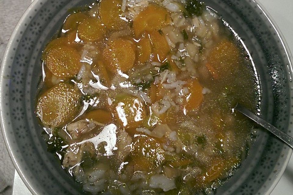 Hühnersuppe mit Reis Hühnersuppe mit Reis