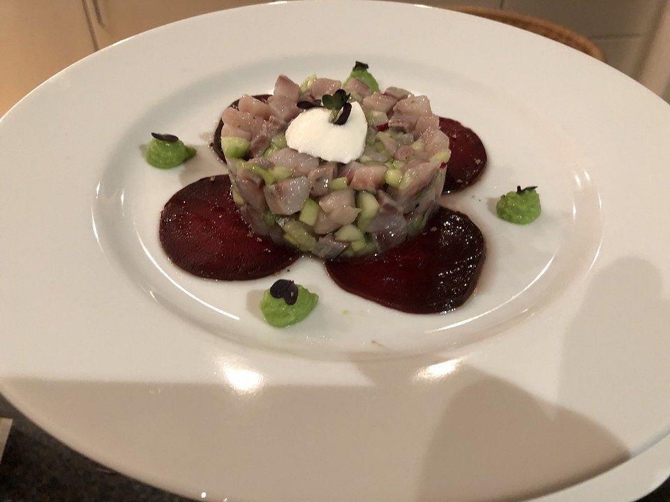 Matjestatar an Roter Bete und Erbsenpüree von Jannemann82| Chefkoch