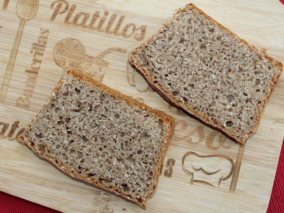 Dinkel-Weizen-Sauerteig-Vollkornbrot mit Sesam und Buttermilch von ...