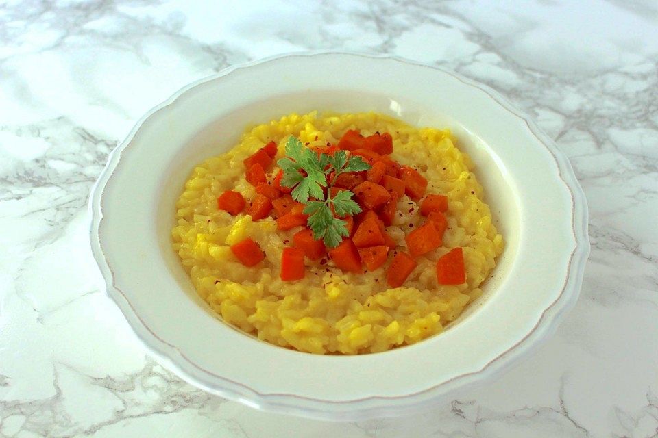 Cremiges Kürbis-Risotto mit Cashew-Parmesan