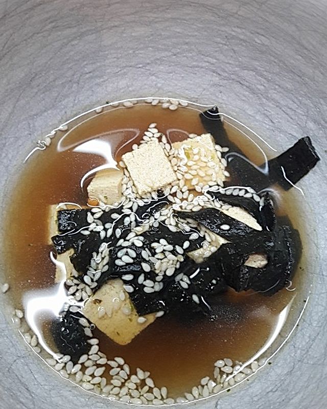 Einfache Norisuppe mit Tofueinlage
