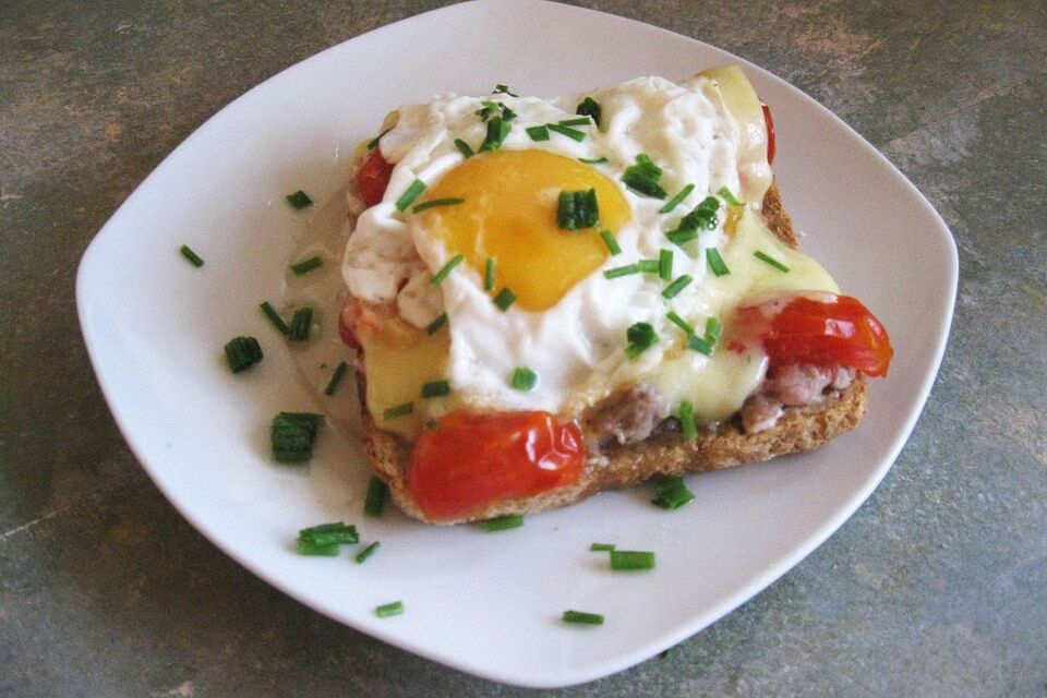 Hackfleisch - Toast aus der Pfanne