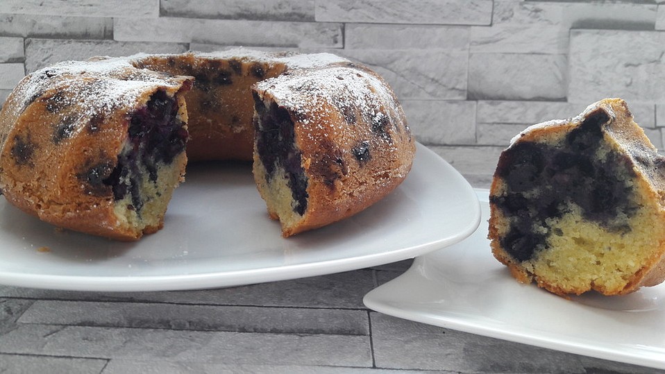 Feiner Sandkuchen mit Blaubeeren von Egaloss Feiner Sandkuchen mit Blaubeeren von Egaloss