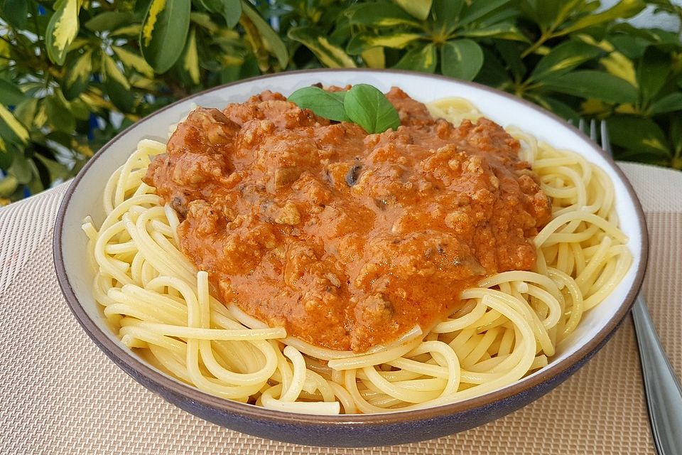 Puten-Pilz-Bolognese