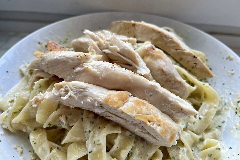 Chicken Fettuccine Alfredo