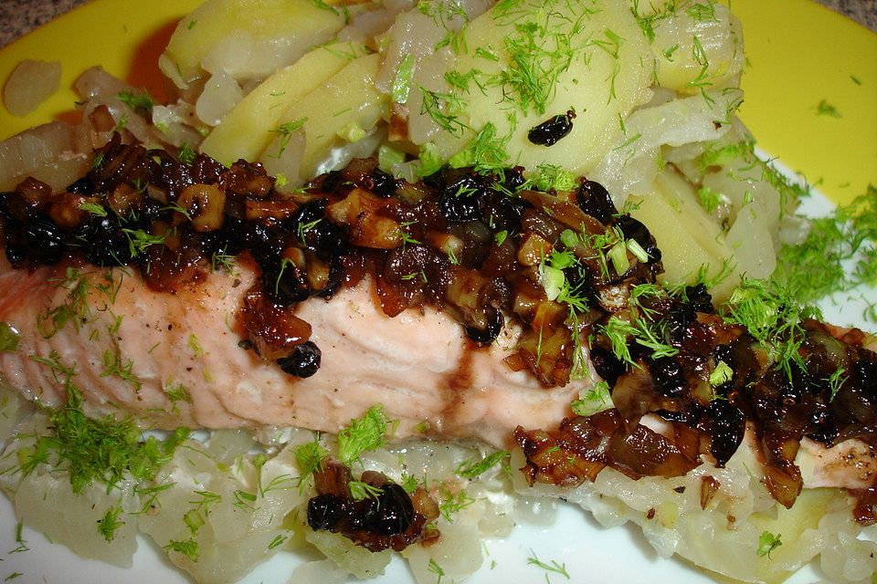 Lachs aus dem Ofen mit Berberitzen-Topping