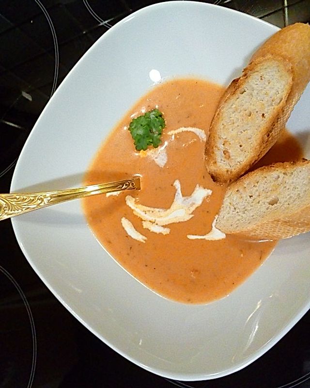 Flusskrebs-Tomaten-Sherrysuppe