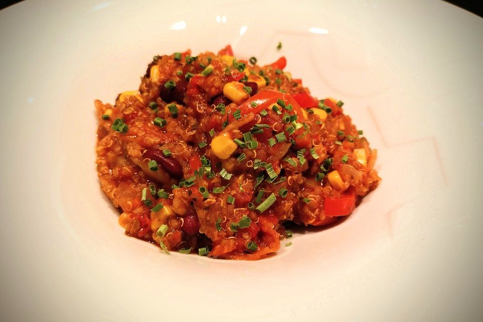 Feuriges Quinoa-Chili