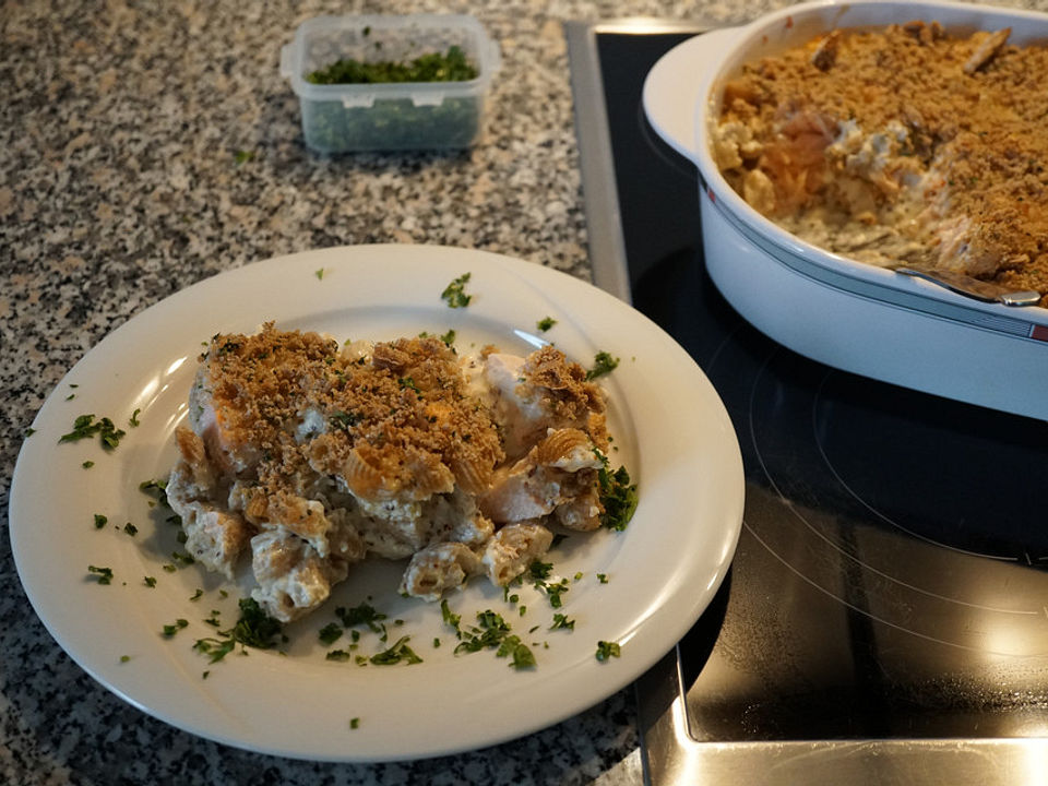 Lachs mit Kruste aus getrockneten Tomaten, Weißbrot, Honig von sylt75 ...