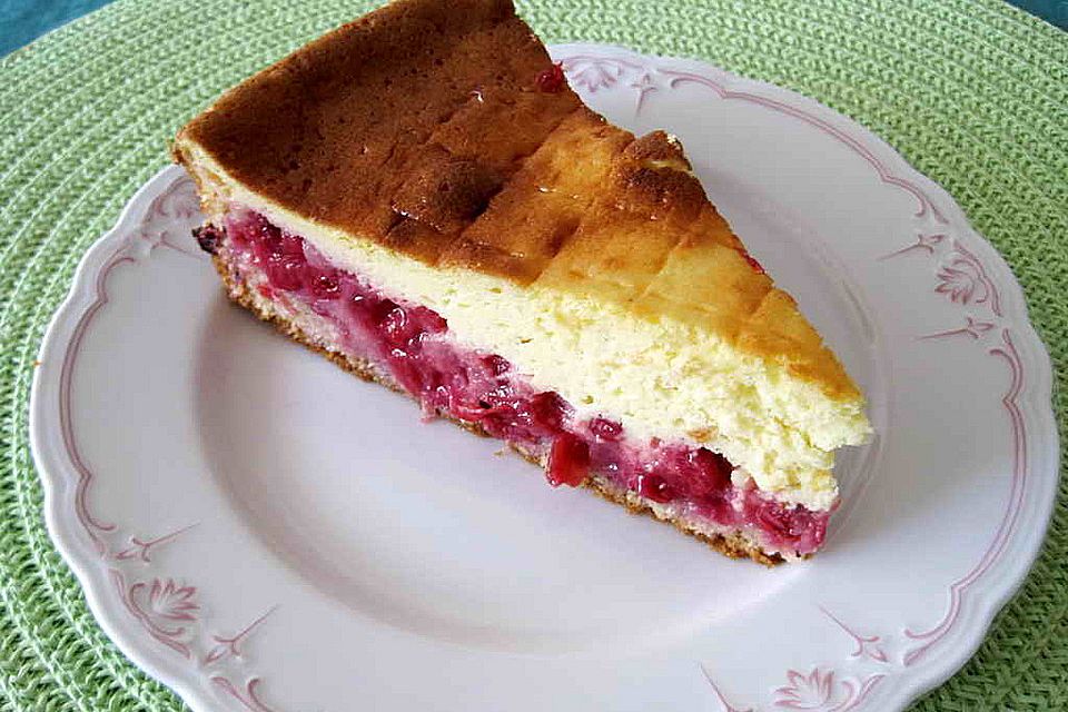 Käsekuchen mit Waldbeeren