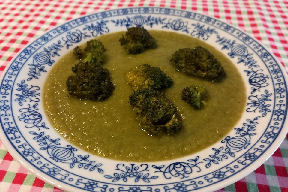 Brokkolisuppe