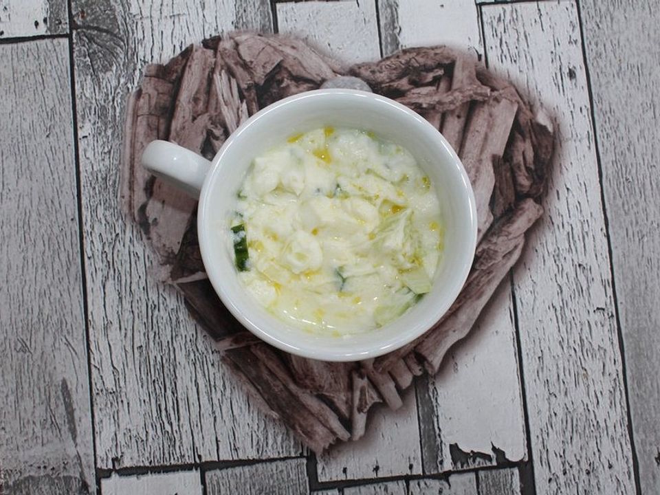 Gurken-Knoblauch-Dip mit Mayonnaise von PetraundReinhard| Chefkoch