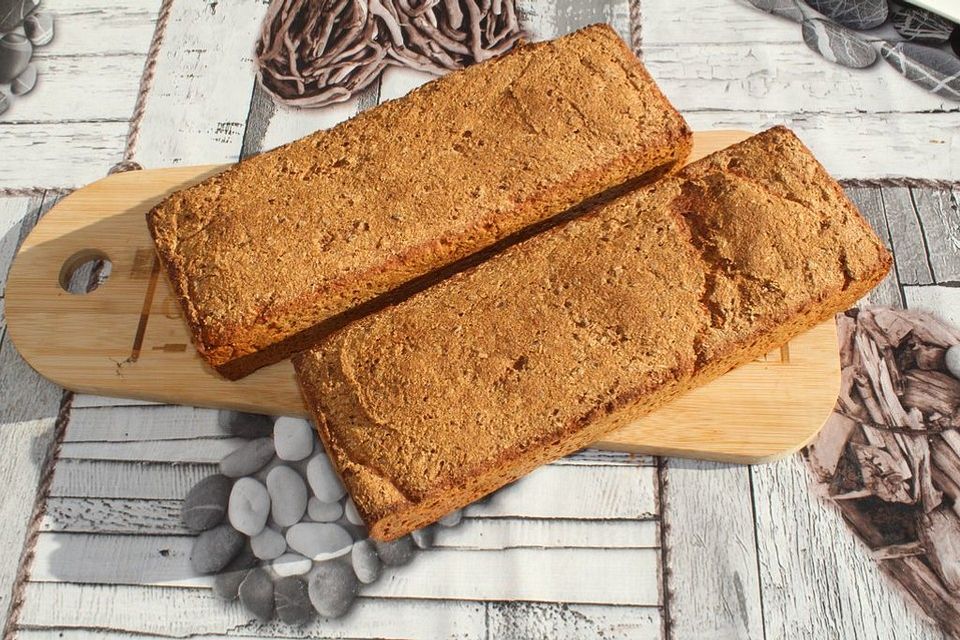 Dinkel-Weizen-Kefir-Leinsamen-Vollkornbrot mit Sauerteig